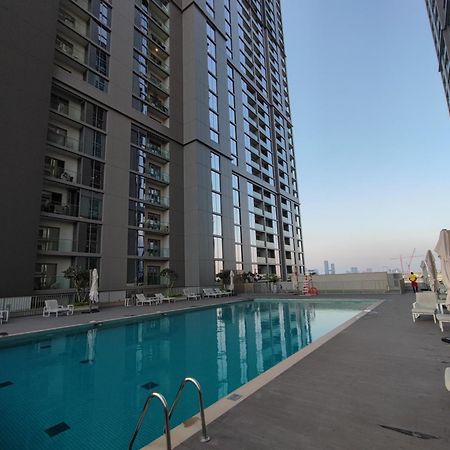 Beautiful 2 Bedroom Next To Business Bay - Sobha Creek Vista Дубай Екстериор снимка