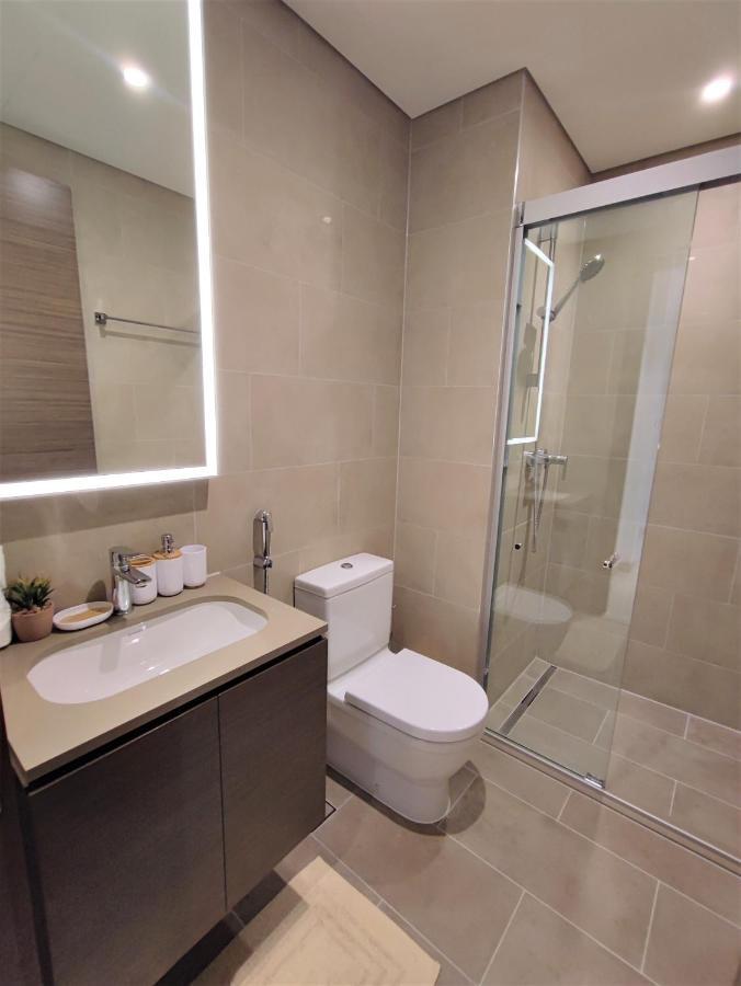 Beautiful 2 Bedroom Next To Business Bay - Sobha Creek Vista Дубай Екстериор снимка