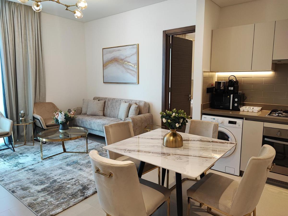 Beautiful 2 Bedroom Next To Business Bay - Sobha Creek Vista Дубай Екстериор снимка